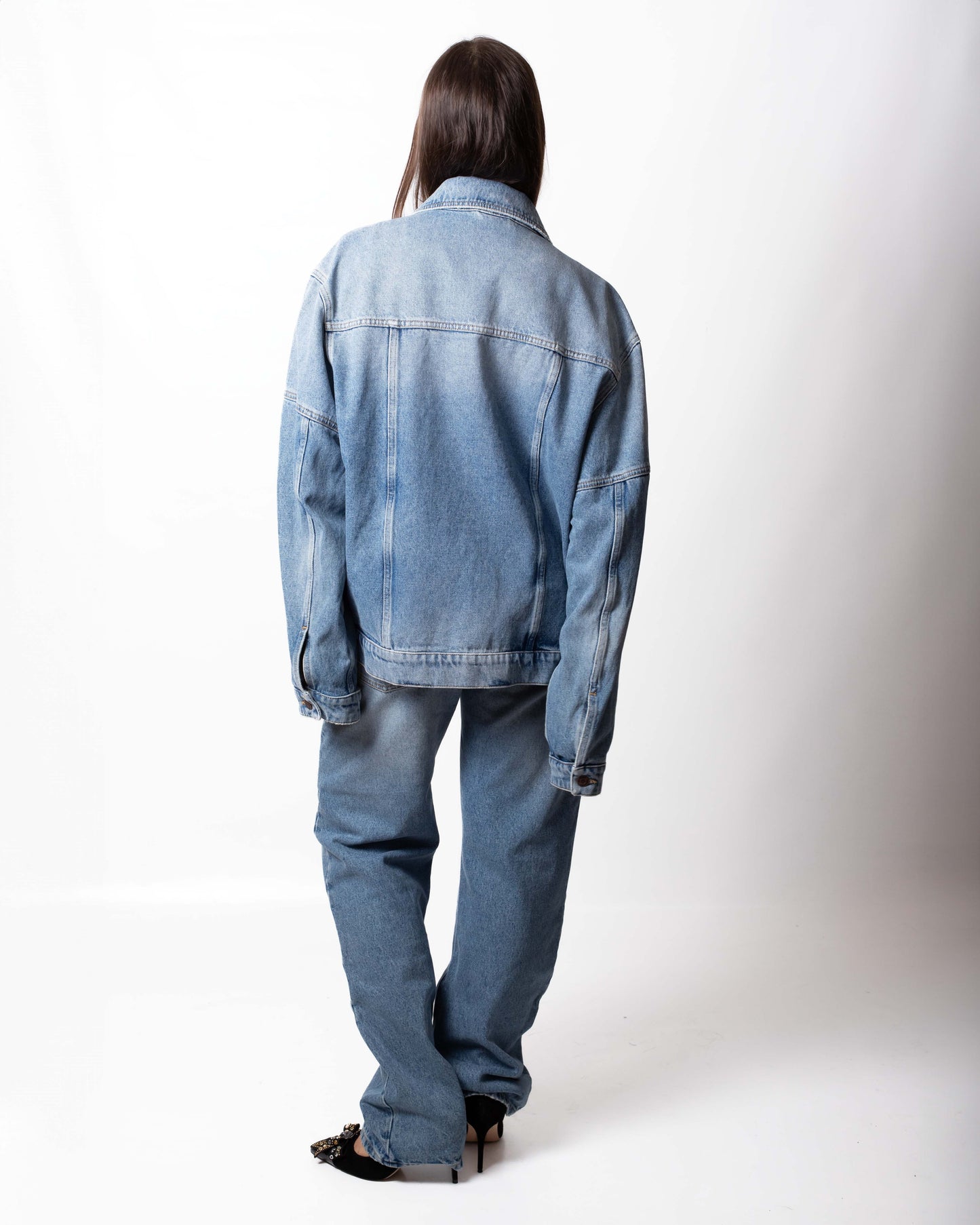 Giubbotto Moschino in denim con patch