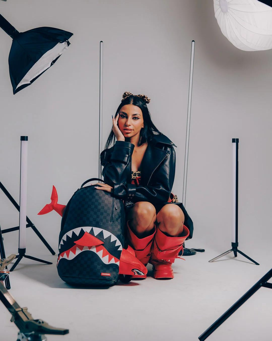 Zaino Sprayground nero Shark smashed through dlx backpack