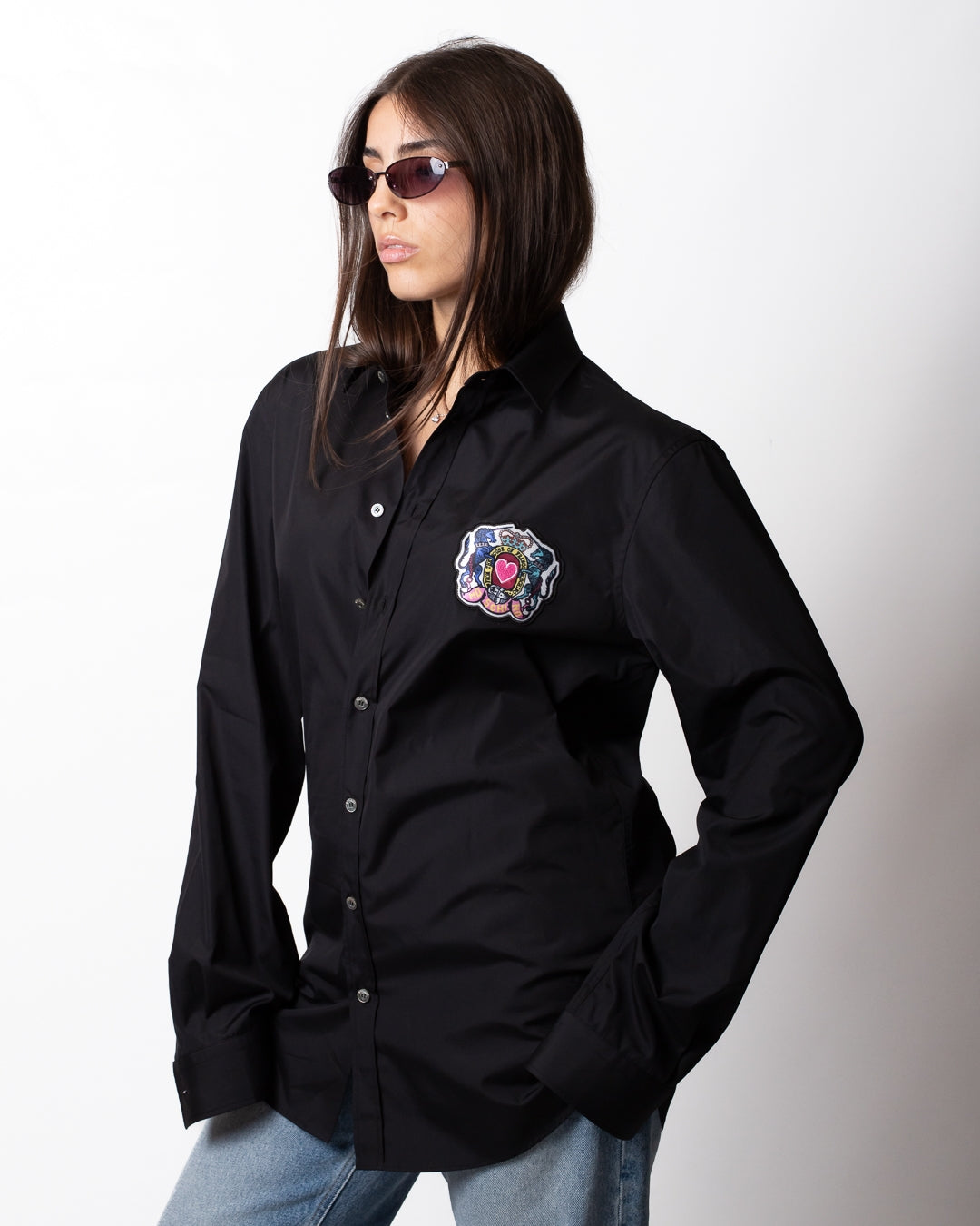 Camicia Moschino con patch logata