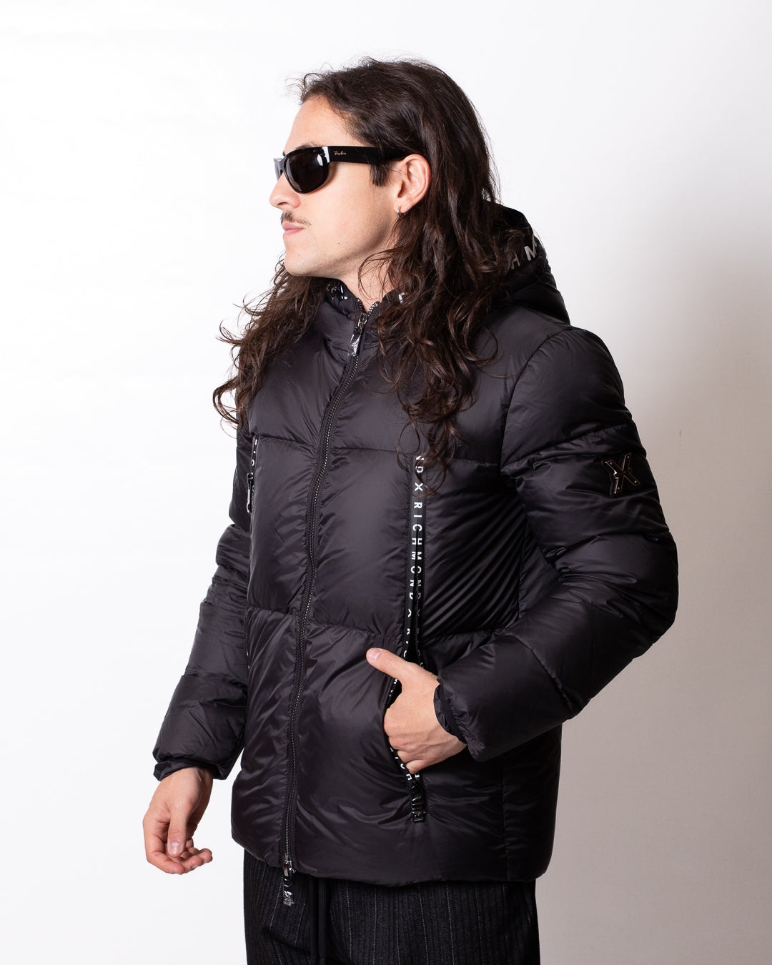 Piumino Richmond X con cappuccio logato uomo