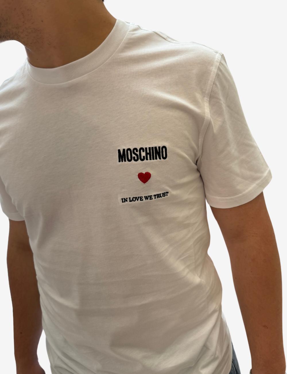 T-Shirt Moschino "In love we trust" con ricamo uomo