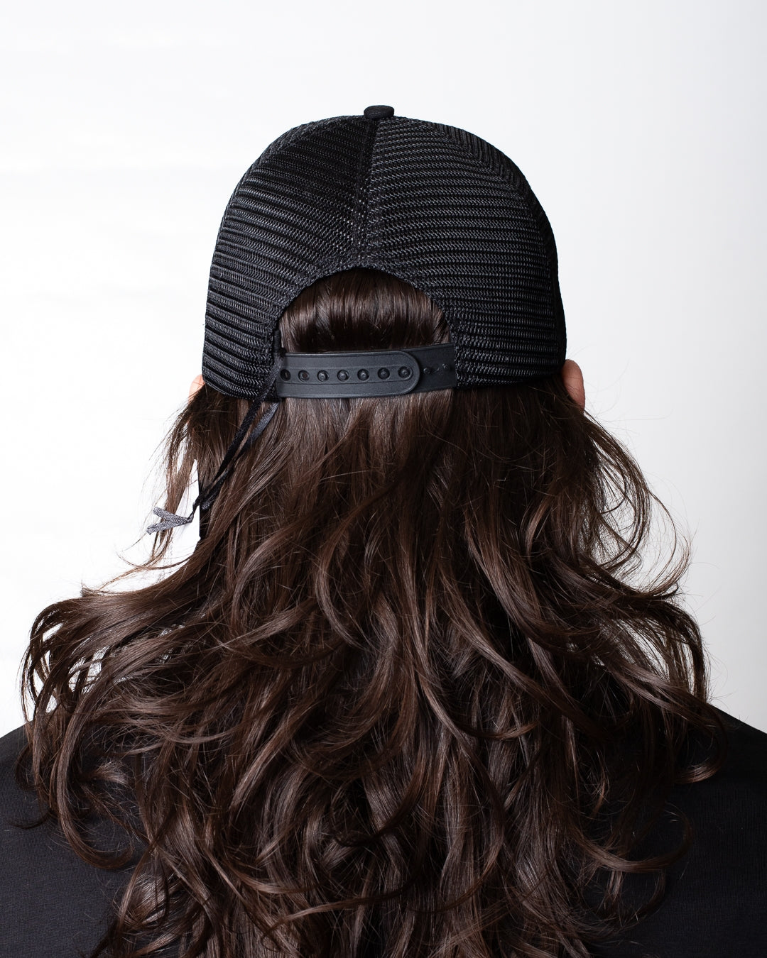Cappello Gaelle in rete con ricamo