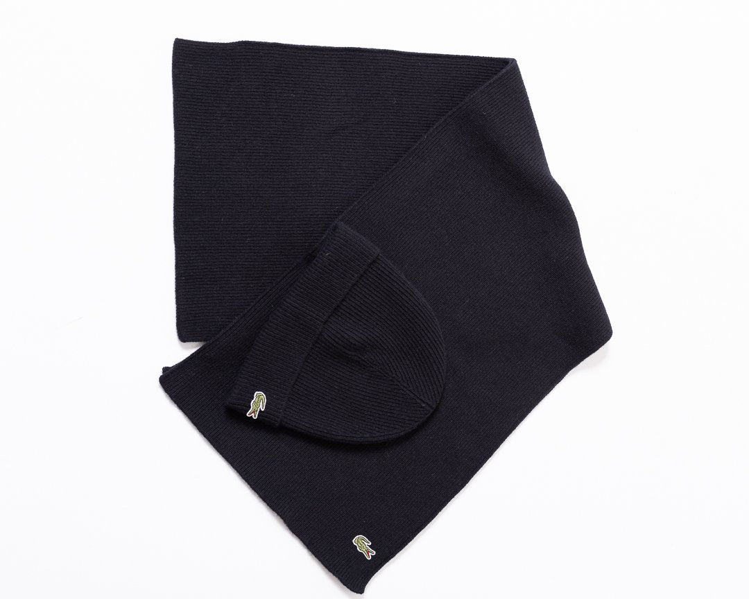 Sciarpa e cappello Lacoste in misto lana con costine