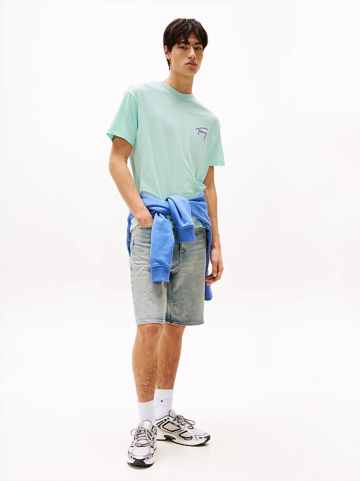 T-Shirt Tommy Jeans con logo signature uomo