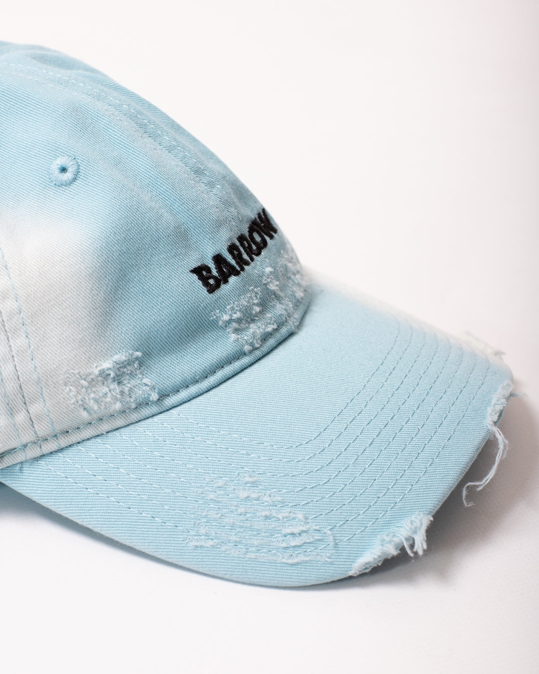 Cappello Barrow con visiera e logo ricamato