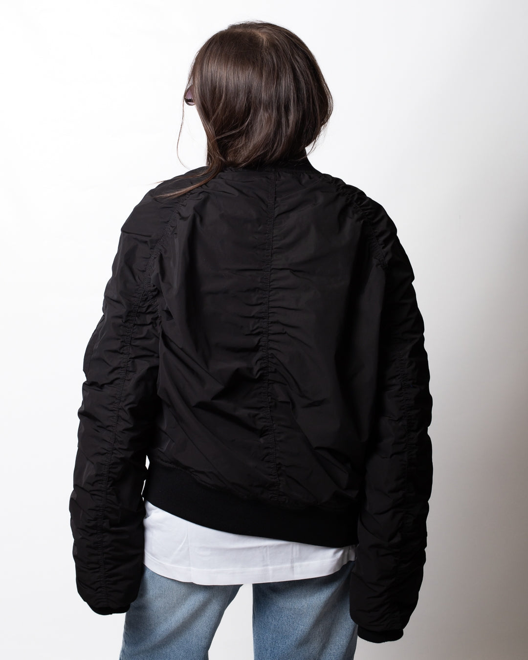 Giubbotto Moschino modello bomber con patch logata