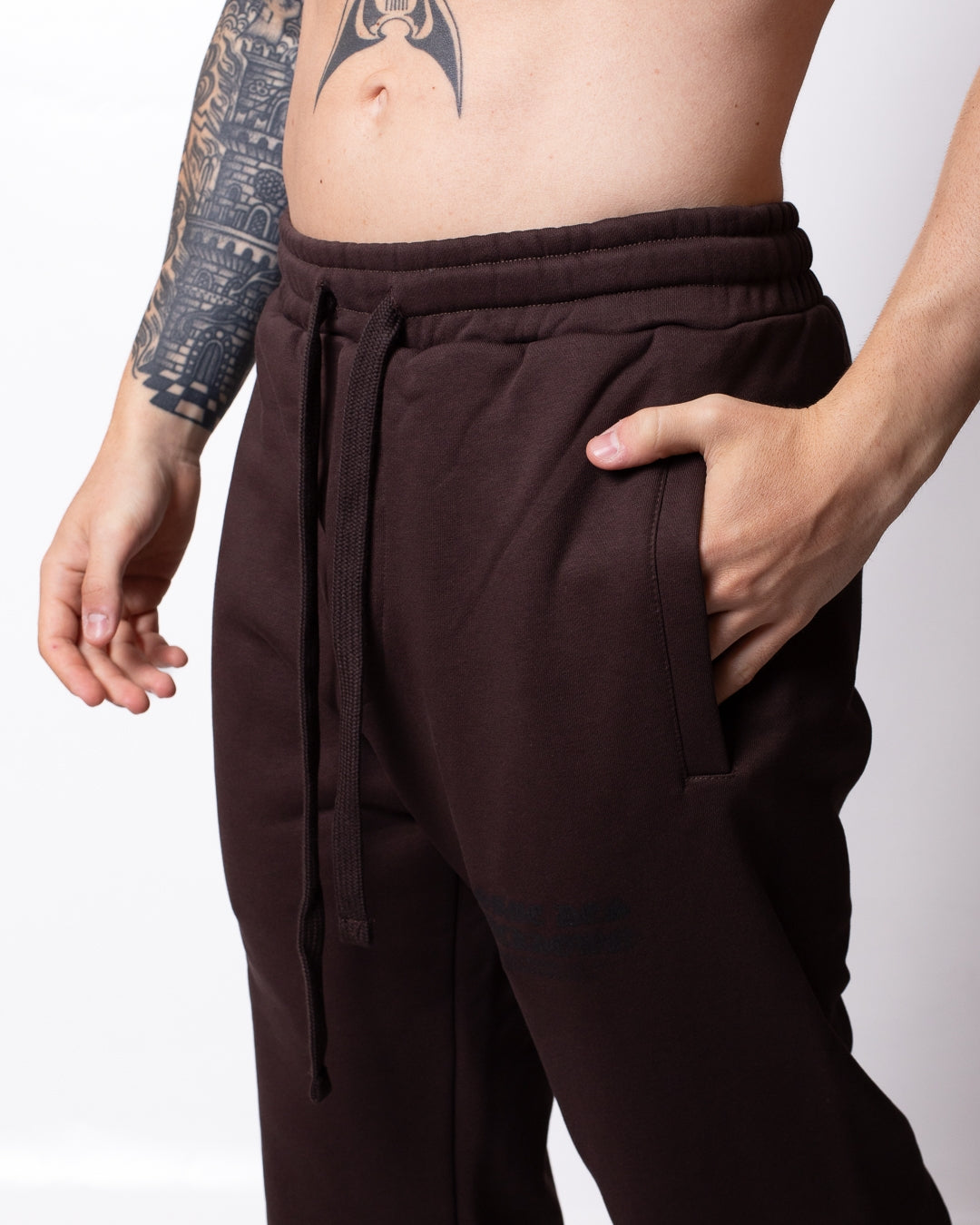 Pantalone Comme des Fuckdown in felpa con logo gothic uomo