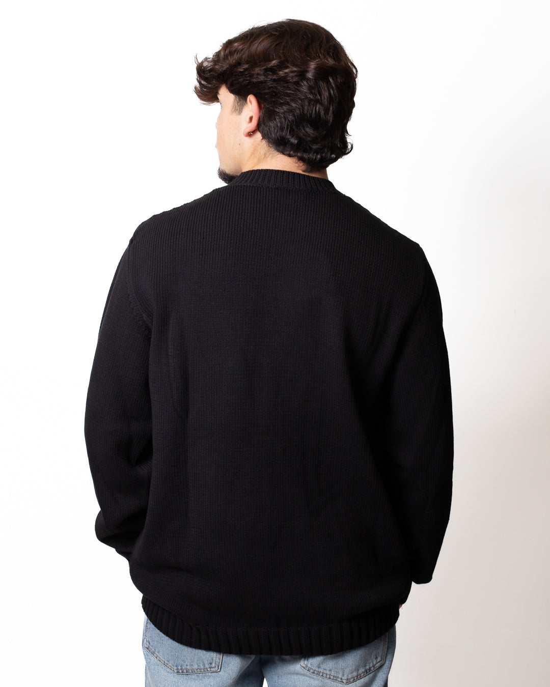Maglia Moschino girocollo con maxi ricamo