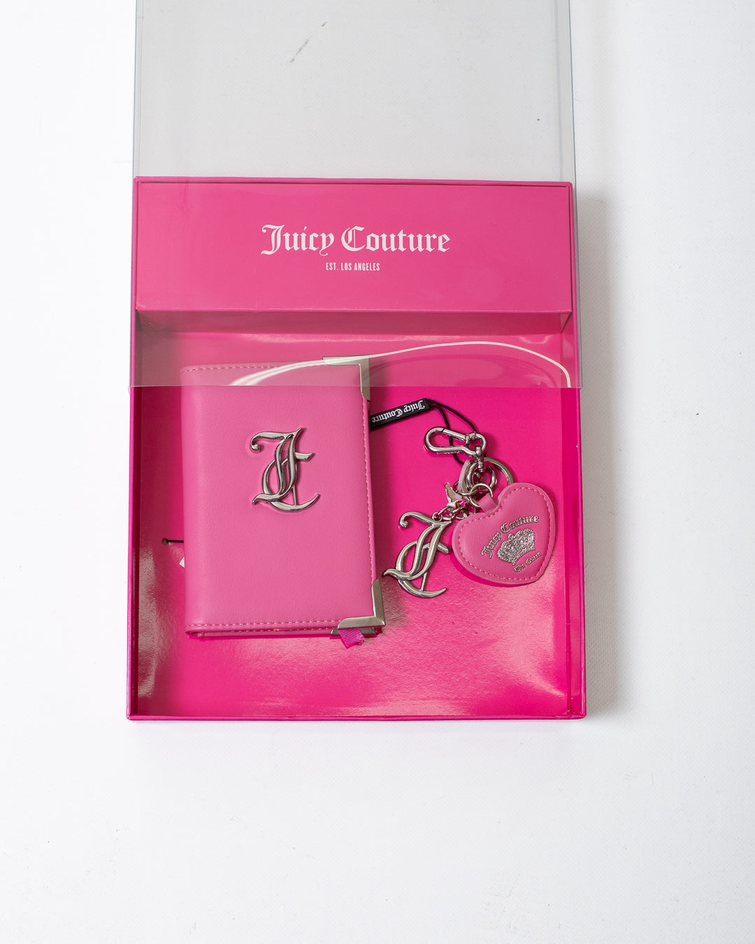 Box Passport Holder + Key Juicy Couture donna