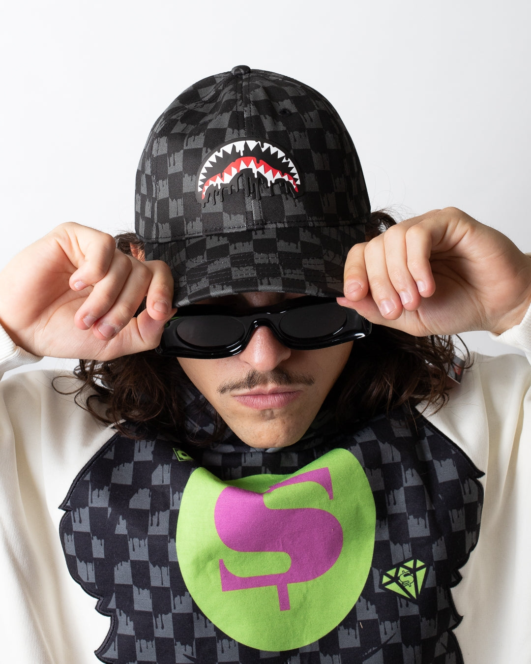 Cappello Sprayground "Shark in Paris"