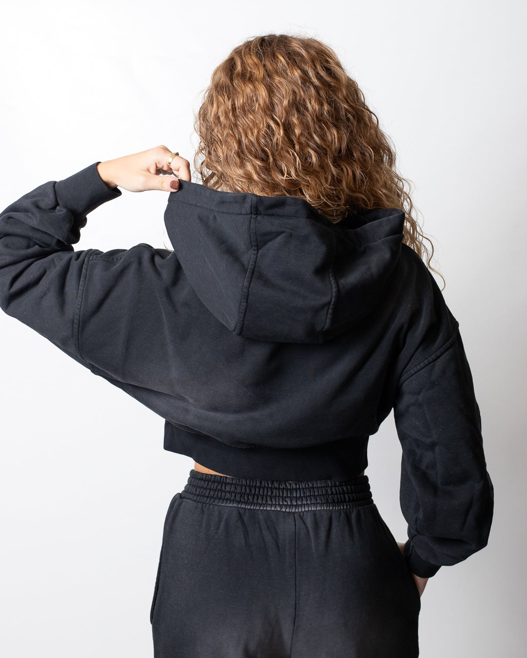 Felpa Comme des Fuckdown cropped fullzip con cappuccio donna