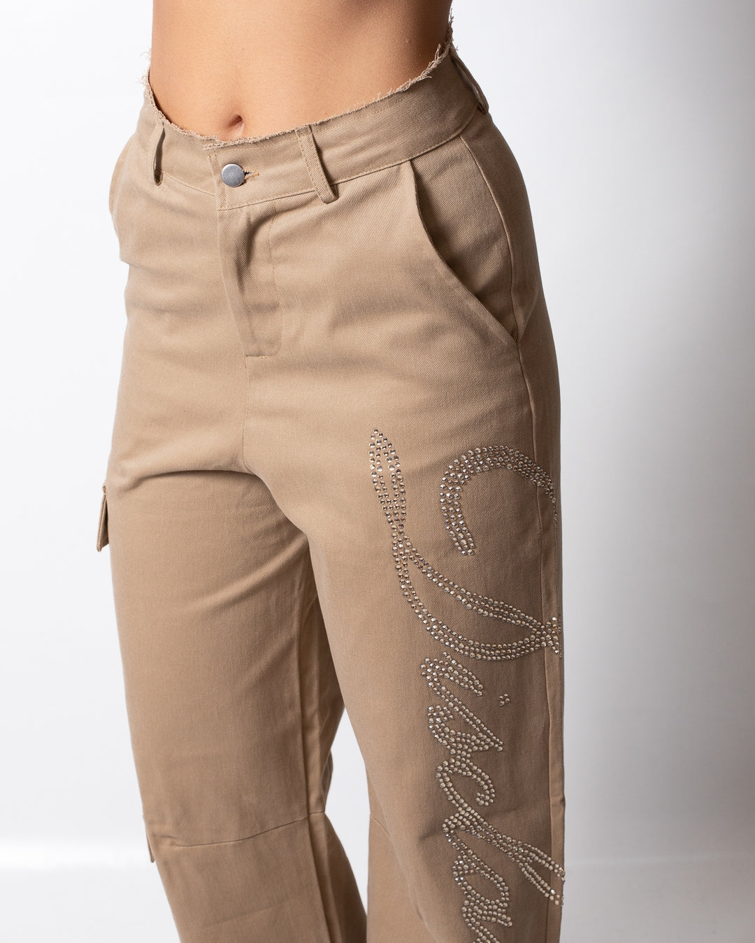 Pantalone Disclaimer cargo con logo signature donna