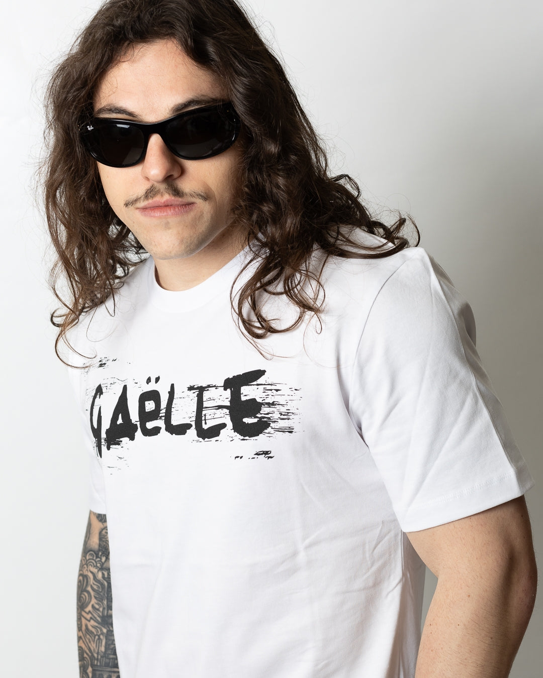 T-Shirt Gaelle con logo spray uomo