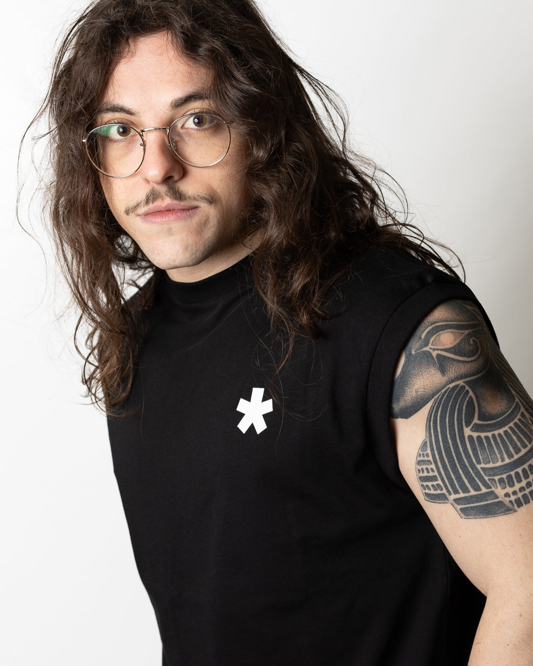 T-Shirt Comme des Fuckdown smanicata con logo uomo