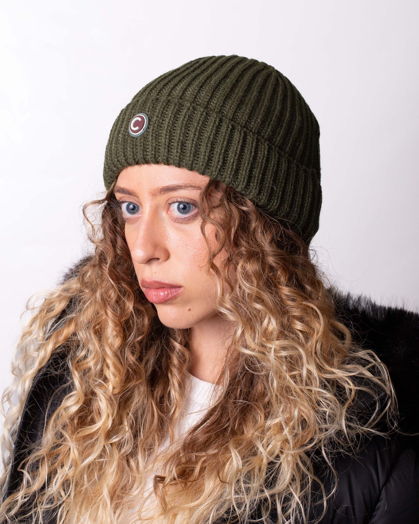 Cappello Colmar in acrilica a costine