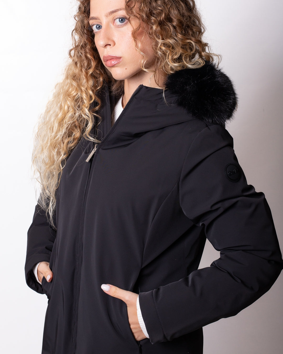 Piumino Colmar "Durability" con ecopelliccia donna
