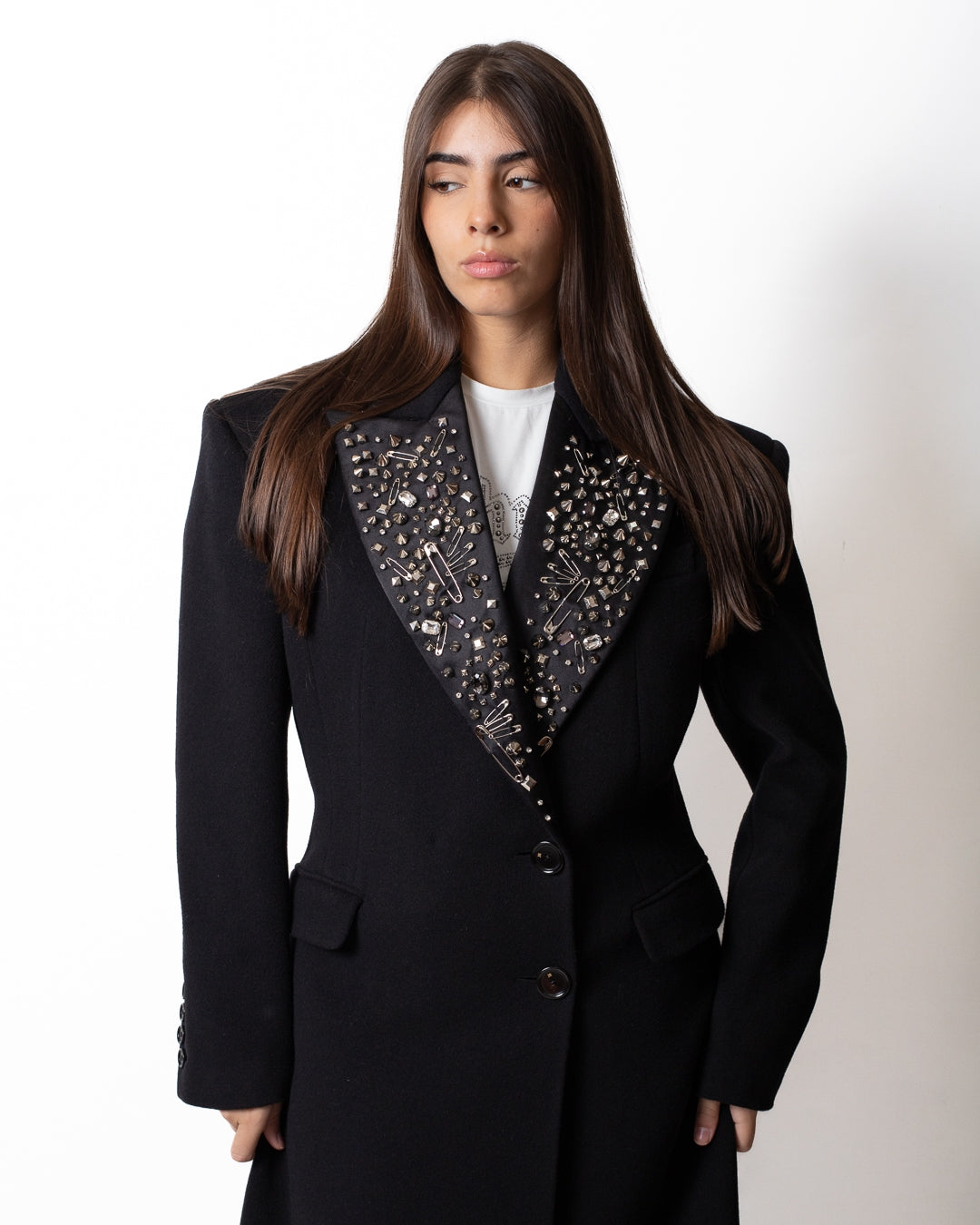 Cappotto John Richmond doppiopetto in lana con graffette, borchie e strass donna