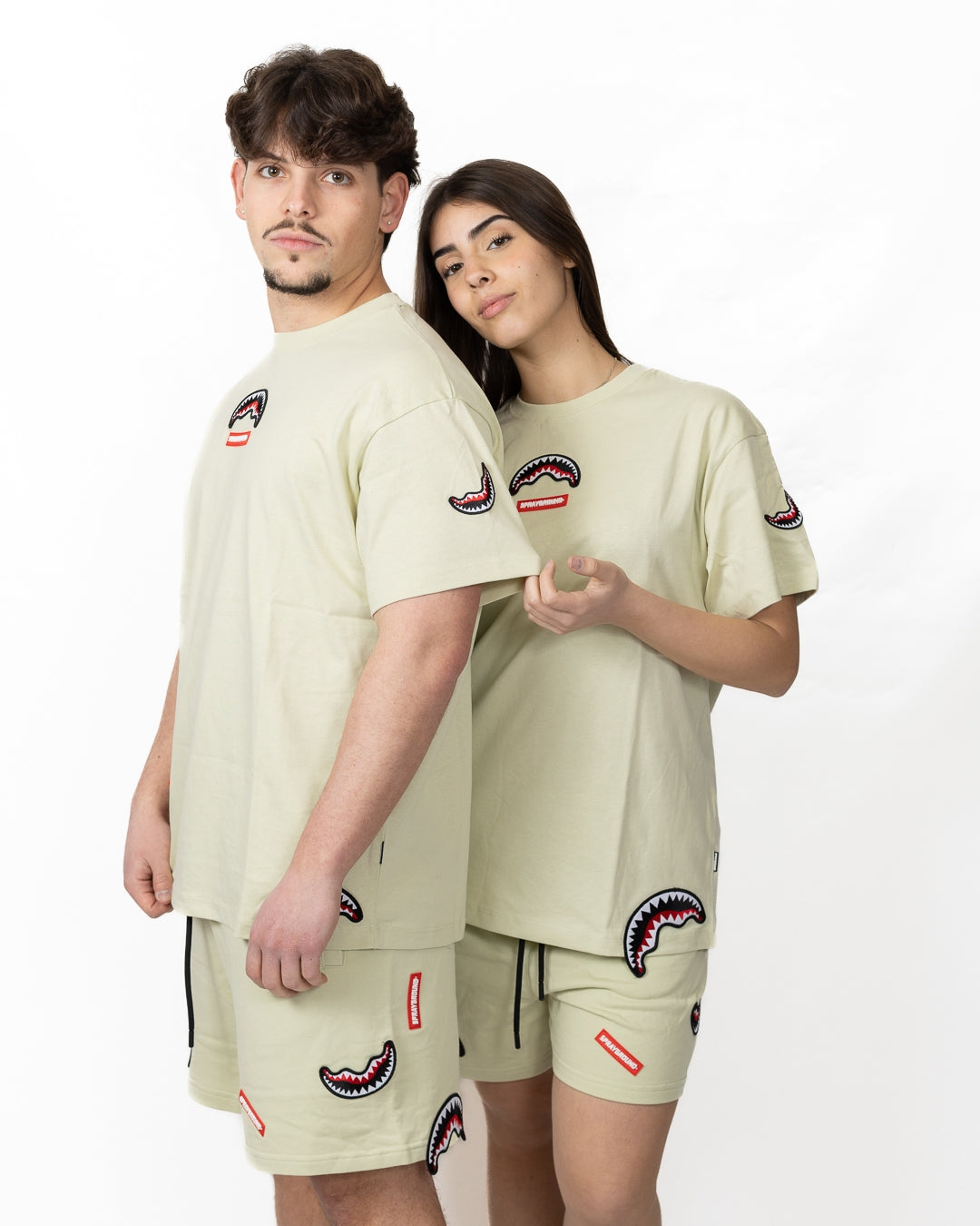 T-Shirt Sprayground "Shark Patches sage"