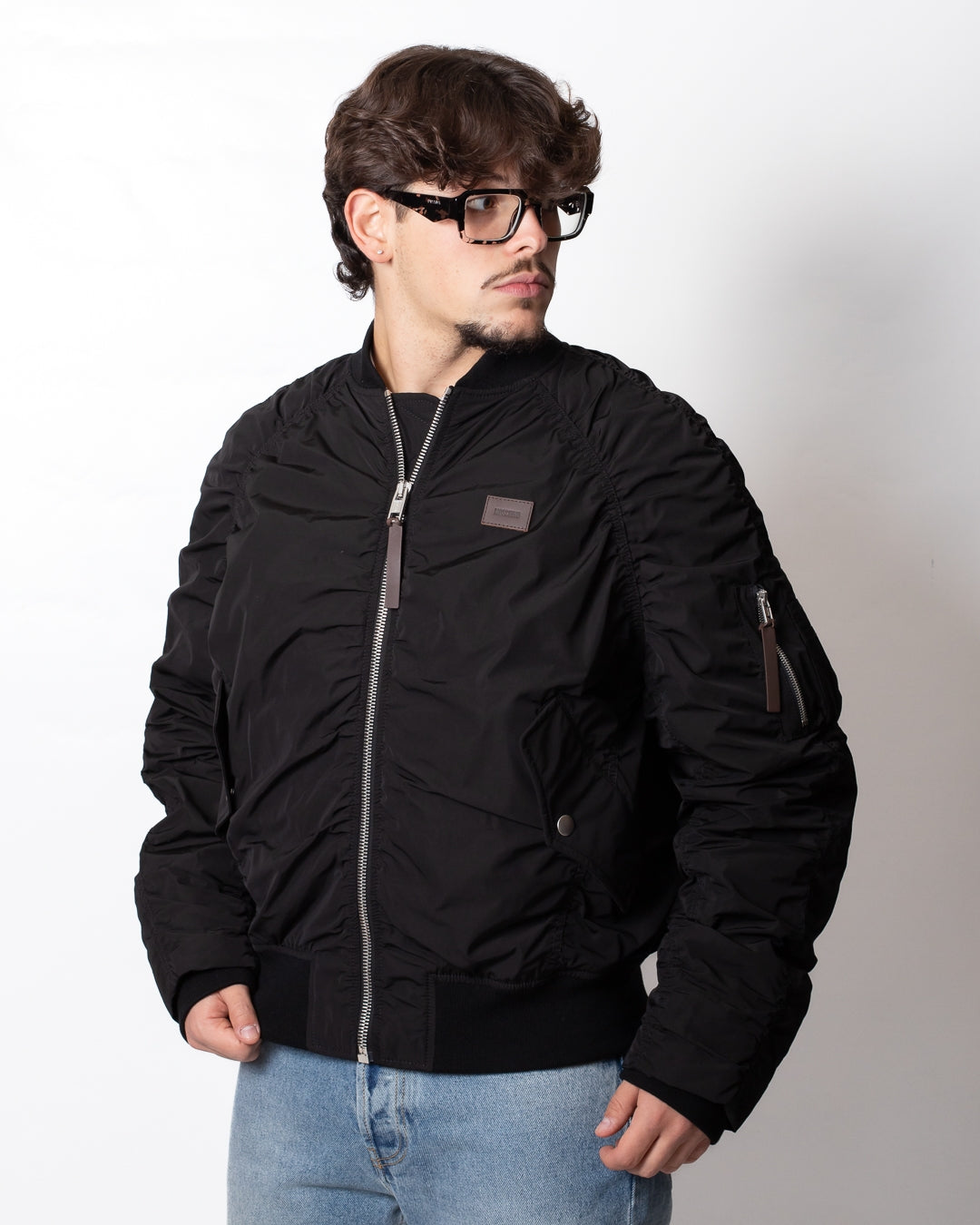 Giubbotto Moschino modello bomber con patch logata