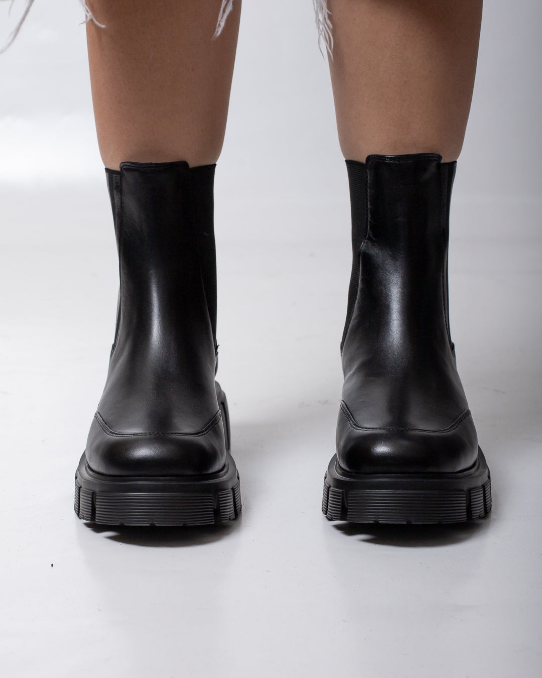 Stivaletto Love Moschino in pelle donna