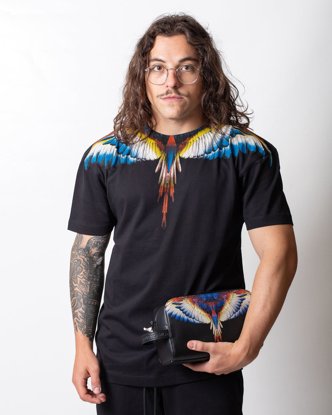 Pochette Marcelo Burlon beauty in ecopelle con logo wings colorfull