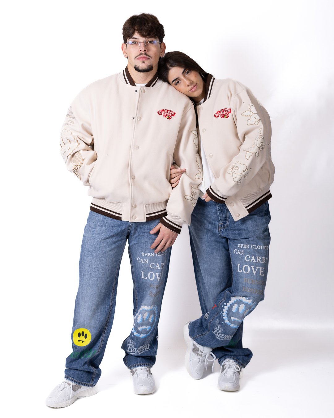 Jeans Barrow con patch logo e stampe decorative