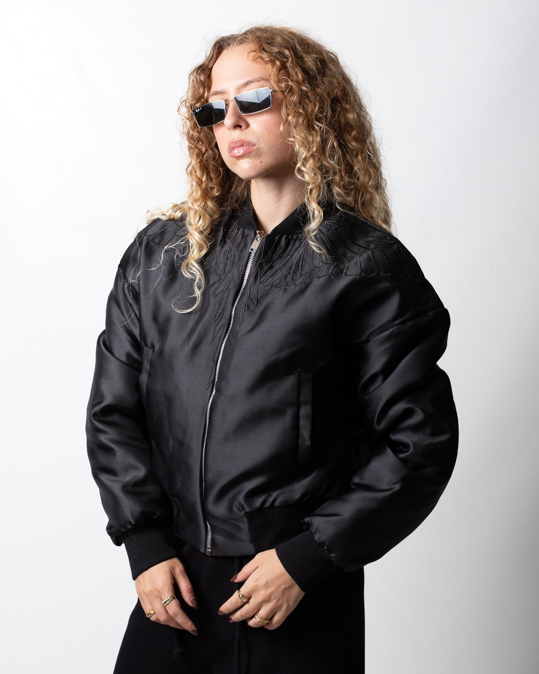 Giubbotto Marcelo Burlon bomber con logo ricamato donna