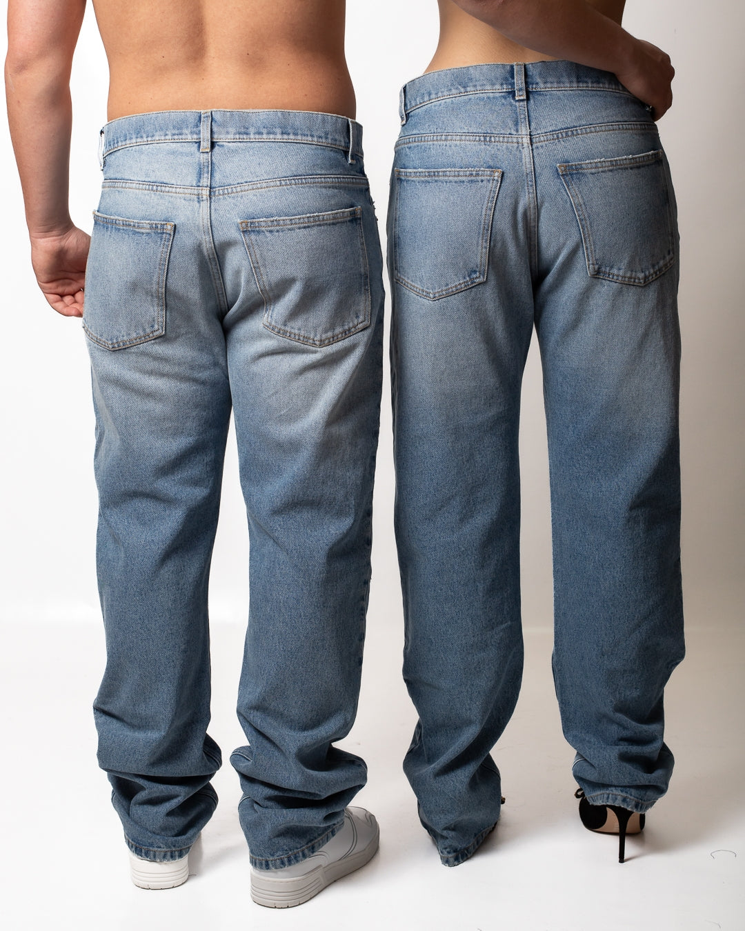 Jeans Moschino straight con patch