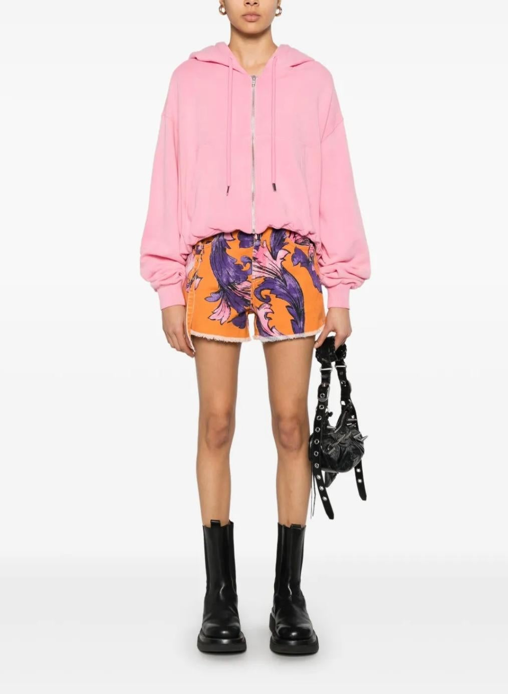 Short Versace Jeans Couture "Barocco Outline" all-over donna