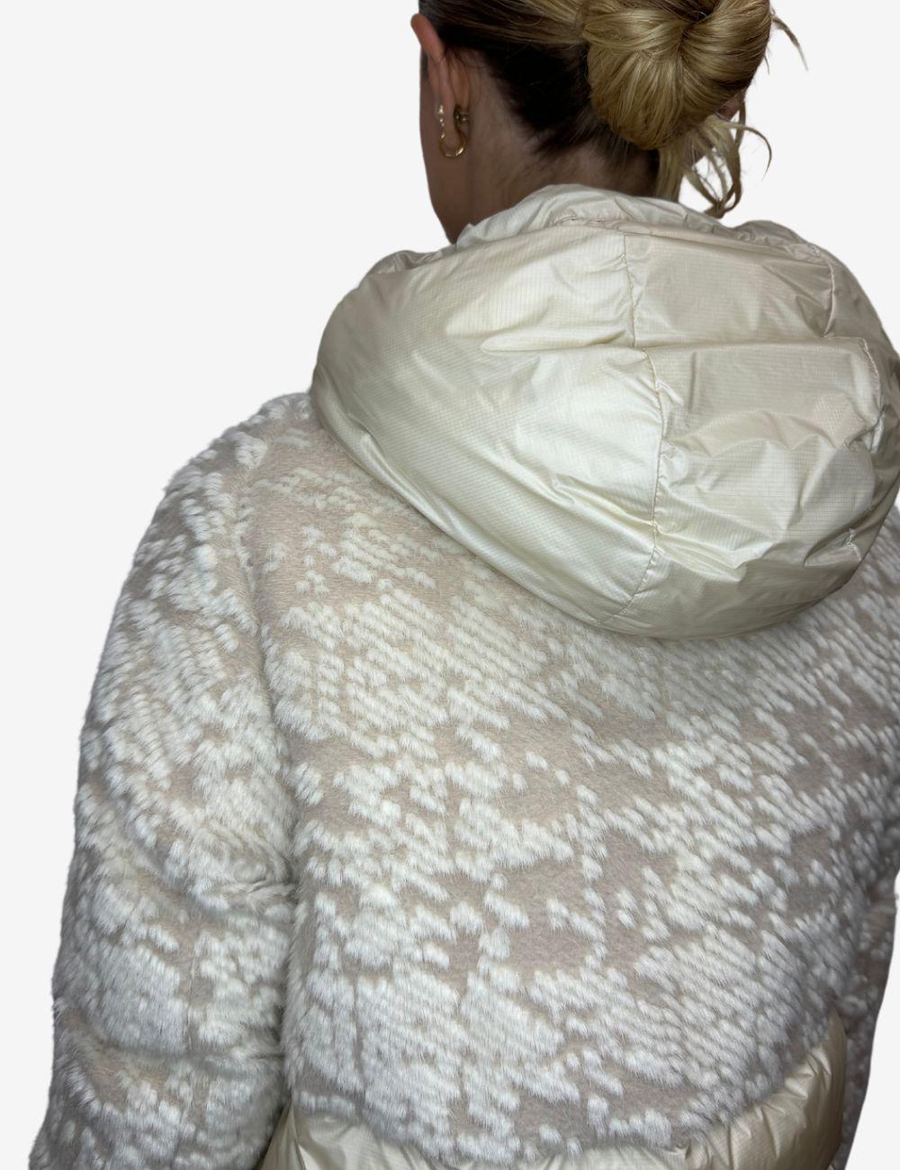 Piumino Colmar jacquard con cappuccio donna