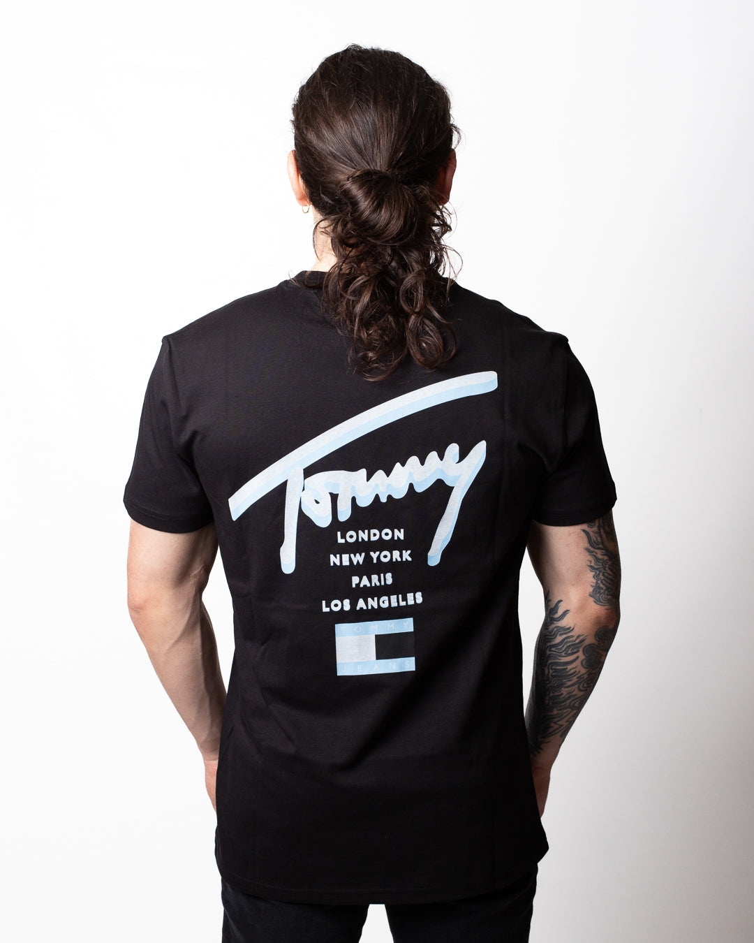 T-Shirt Tommy Jeans con logo signature uomo