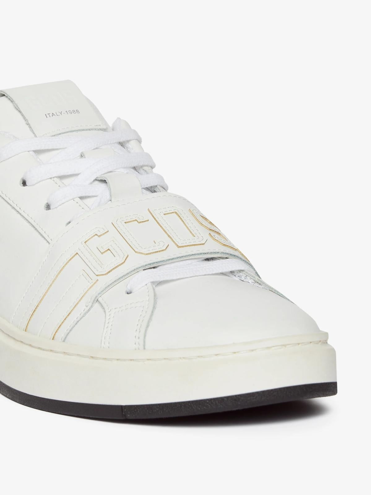 Sneakers GCDS con fascia logata