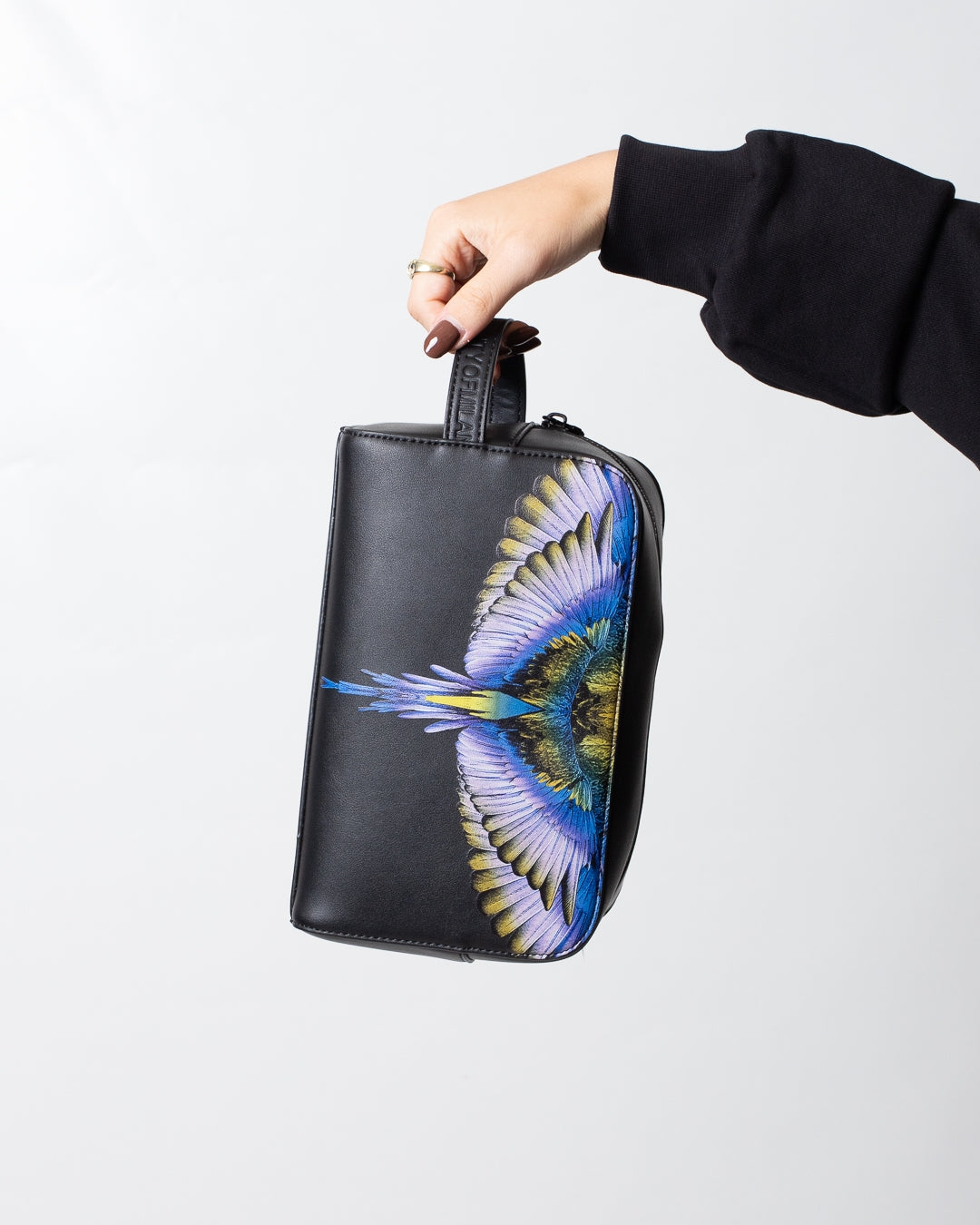 Pochette Marcelo Burlon beauty in ecopelle con logo wings colorfull
