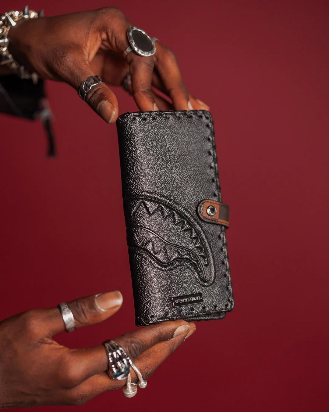 Portafoglio Sprayground nero dose of check deux single-fold wallet