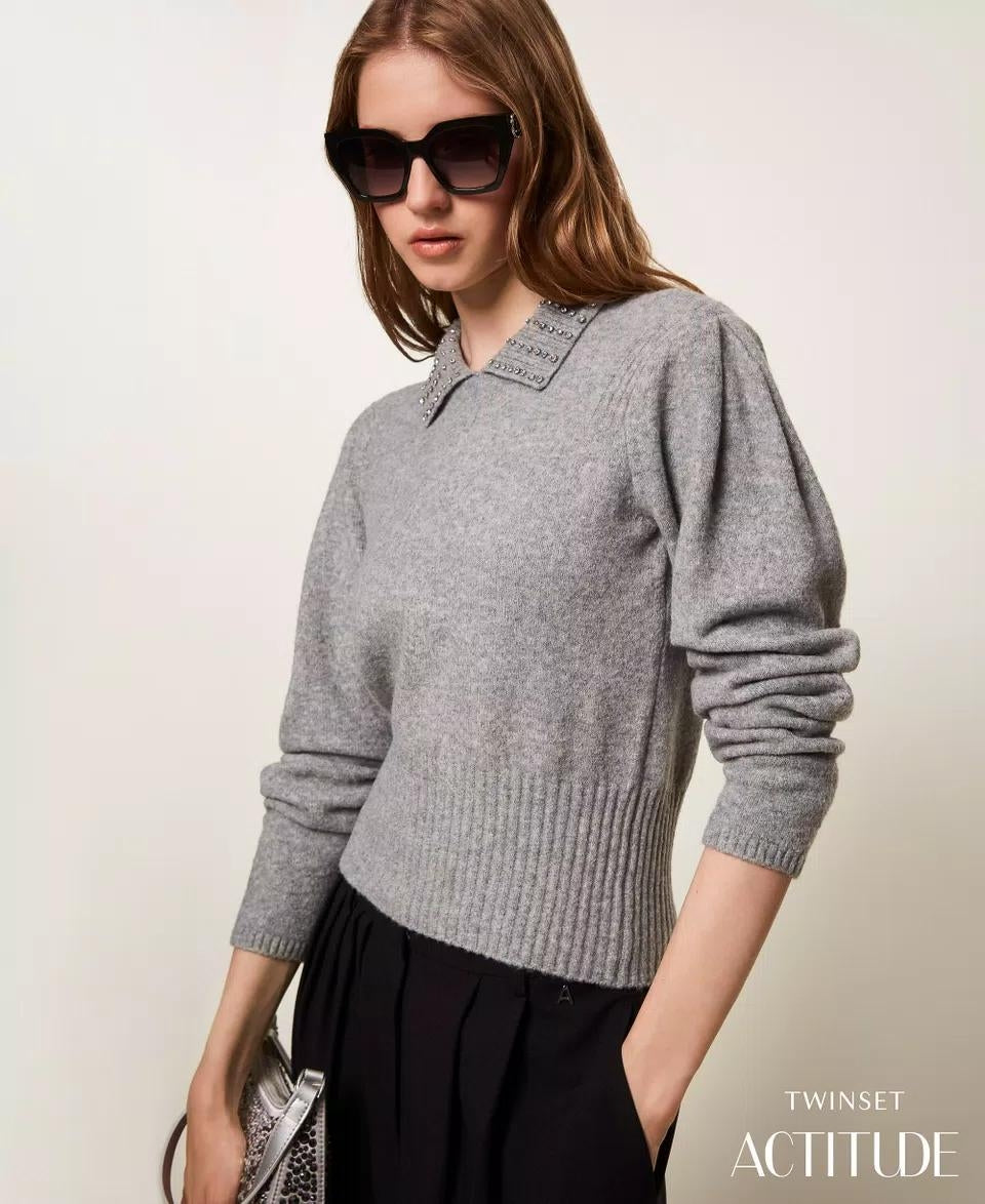 Maglia Twinset Actitude con colletto e gioielli donna
