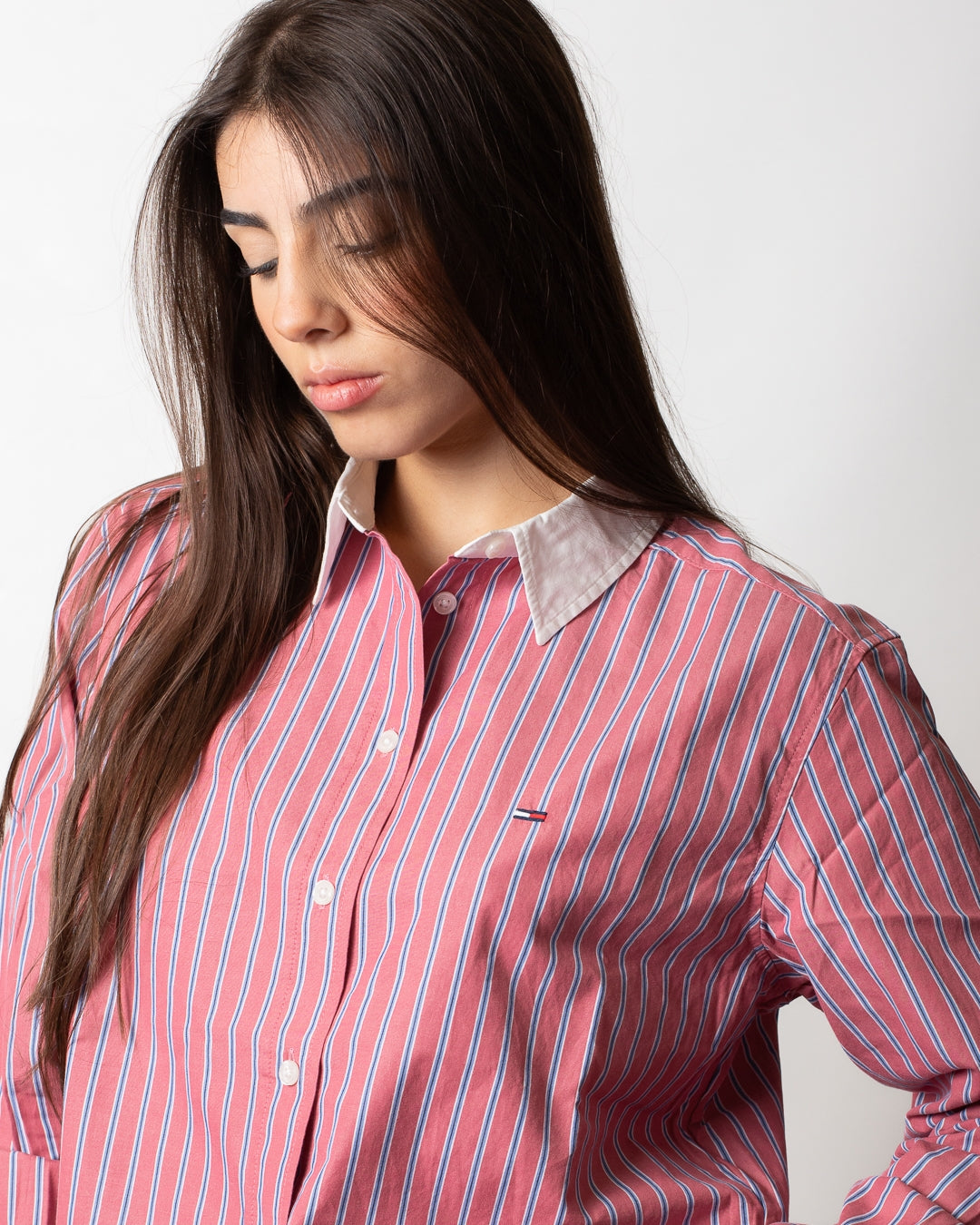 Camicia Tommy Jeans cropped a strisce donna