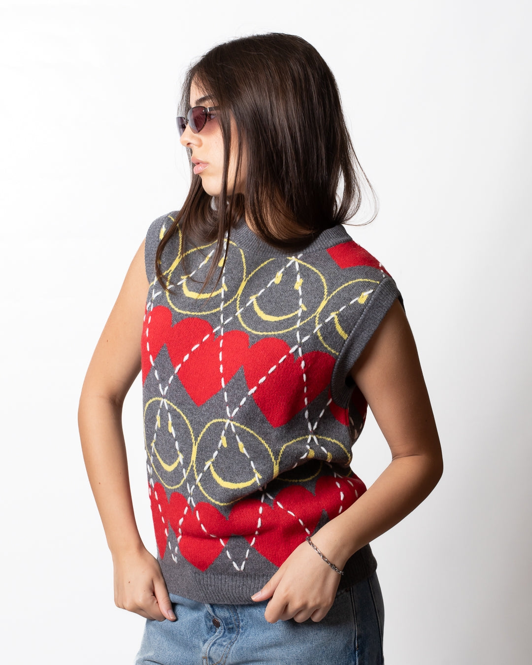 Gilet Moschino "Smiley Capsule" girocollo con ricami all-over