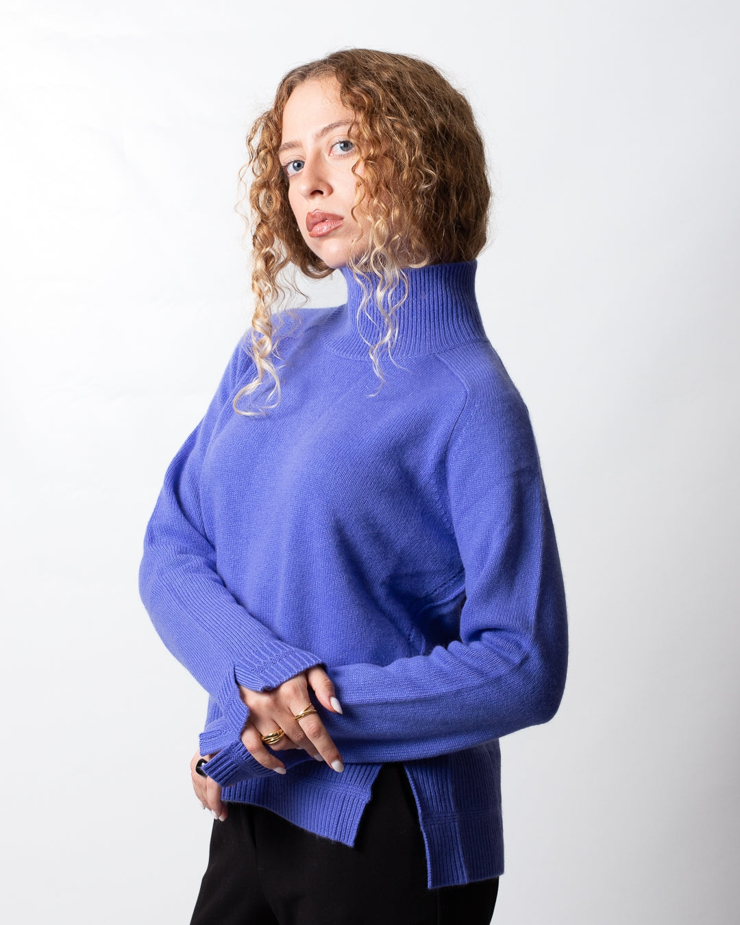 Maglia Nenette lupetto in misto lana con logo donna