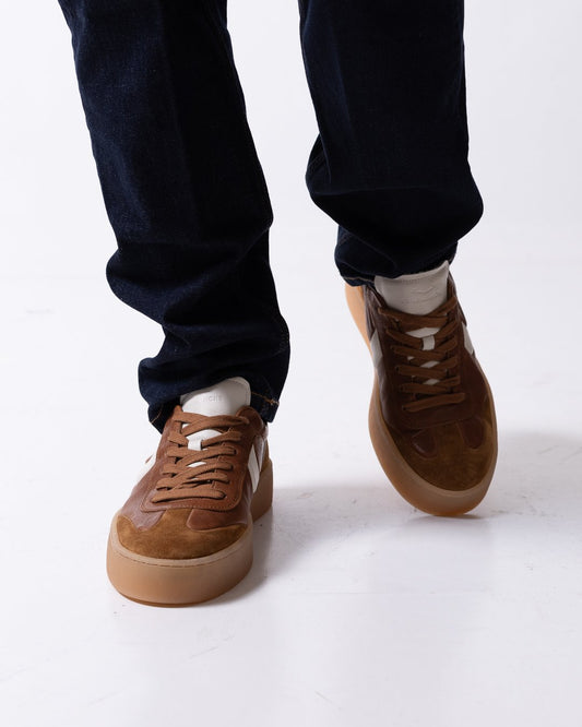 Scarpe Voile Blanche in pelle con dettagli in suede