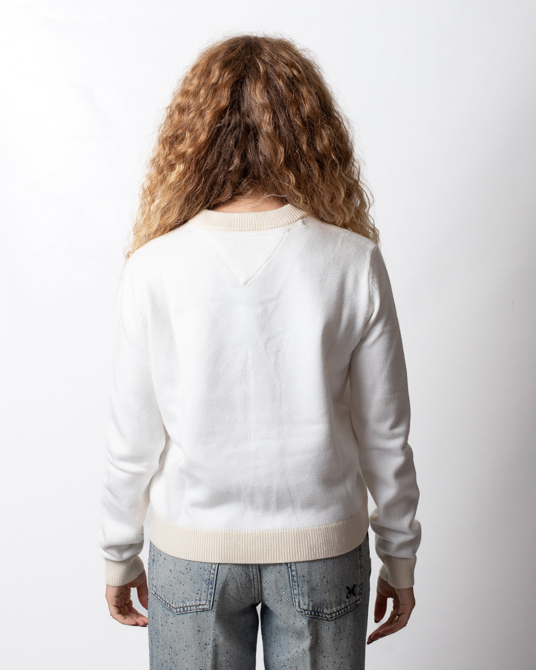 Maglia Tommy Jeans girocollo con logo bandiera donna