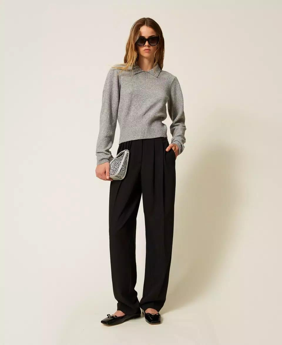 Maglia Twinset Actitude con colletto e gioielli donna