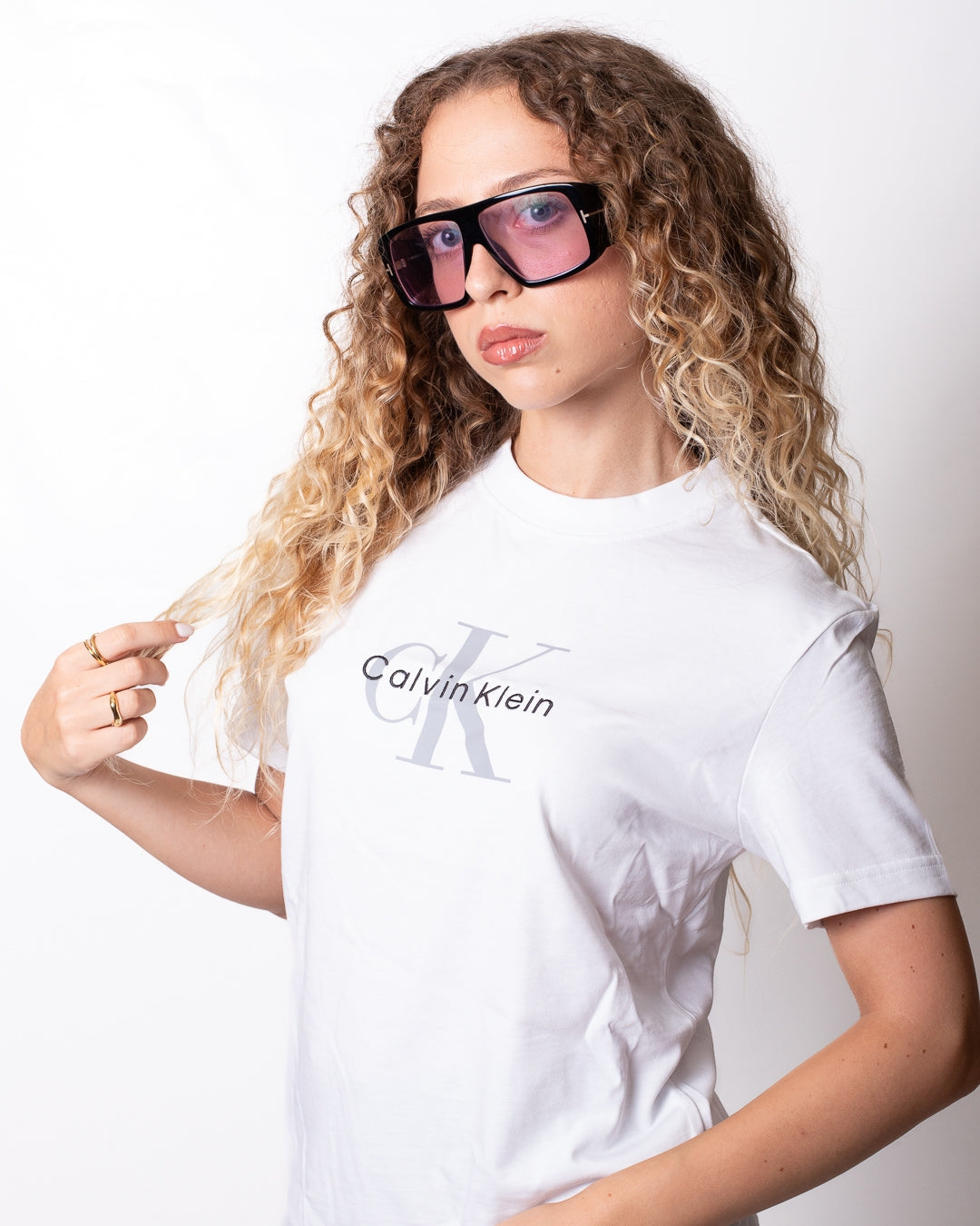 T-Shirt Calvin Klein regular con stampa e ricamo donna