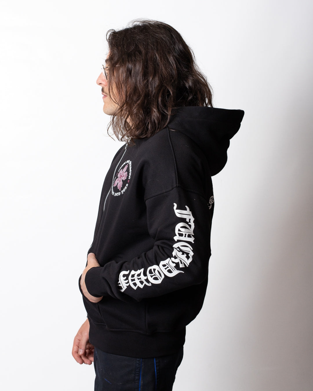 Felpa Comme des Fuckdown fullzip con cappuccio e stampa gothic uomo
