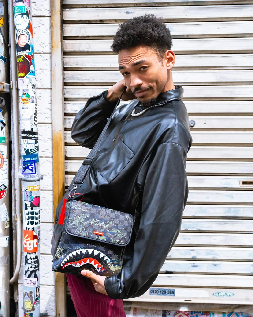 Tracolla Sprayground nero Camo splash messenger
