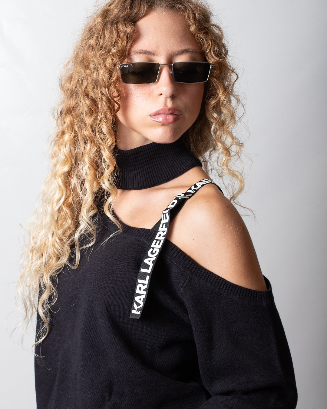 Maglia Karl Lagerfeld con dettaglio cut-out donna
