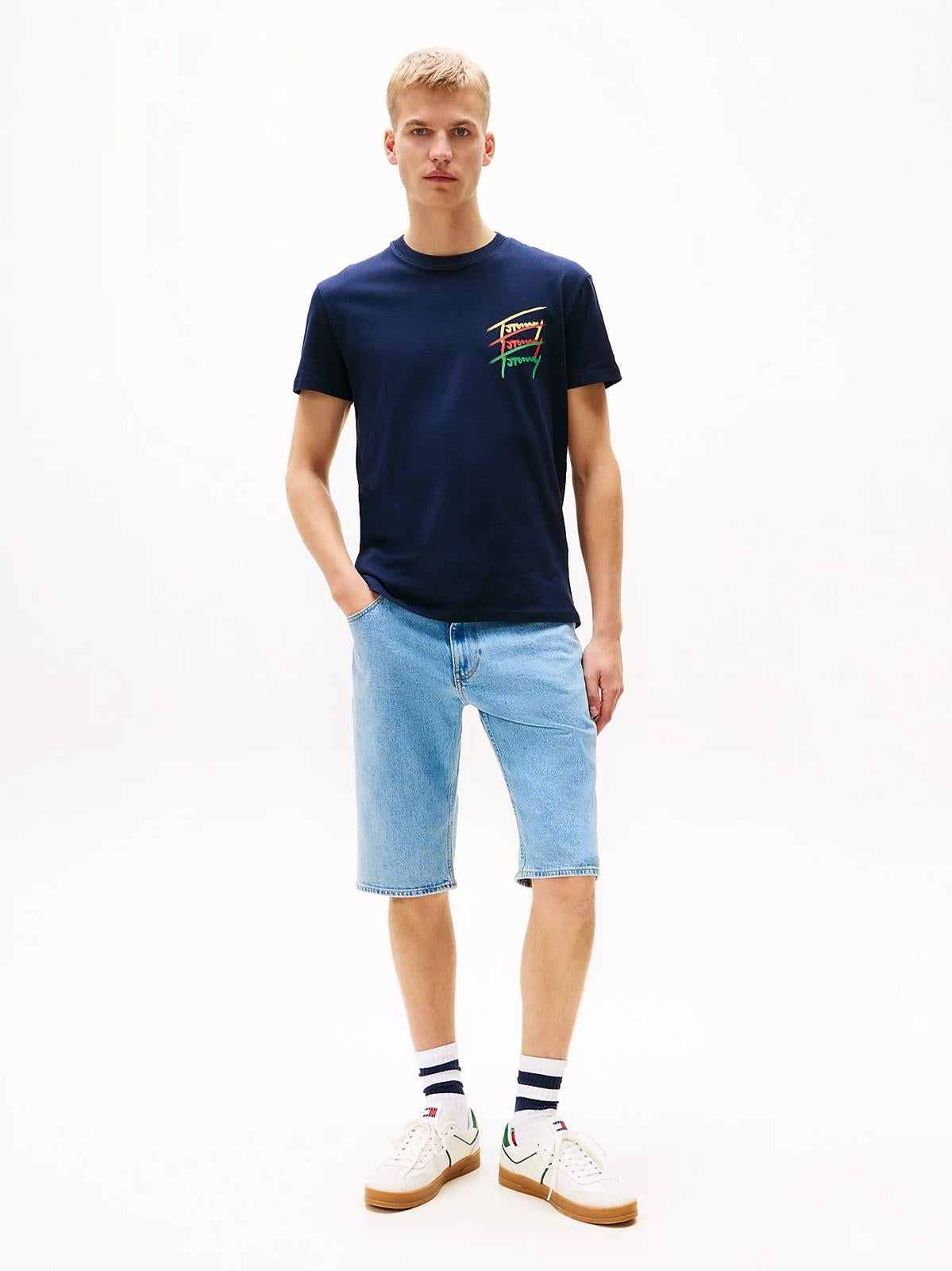 T-Shirt Tommy Jeans con stampa logata signature uomo