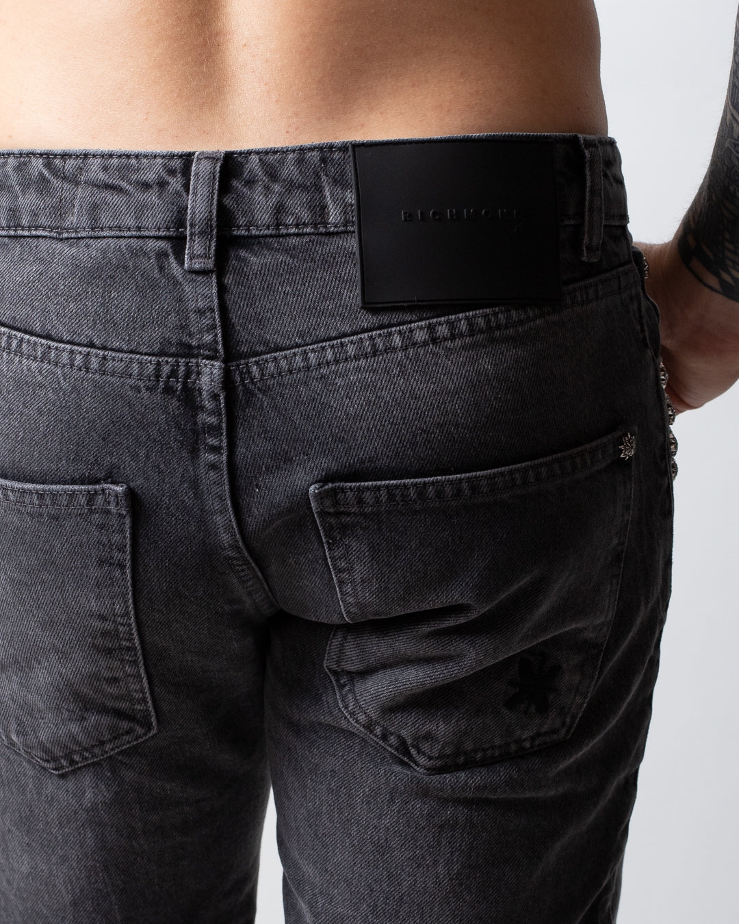 Jeans Richmond X flared leg con borchie uomo