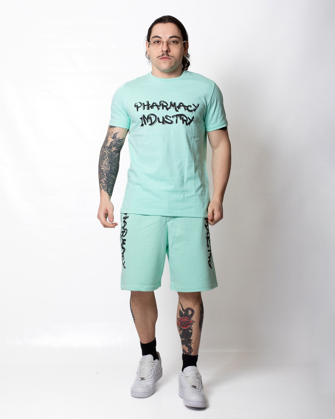 T-Shirt Pharmacy Industry con logo spray uomo