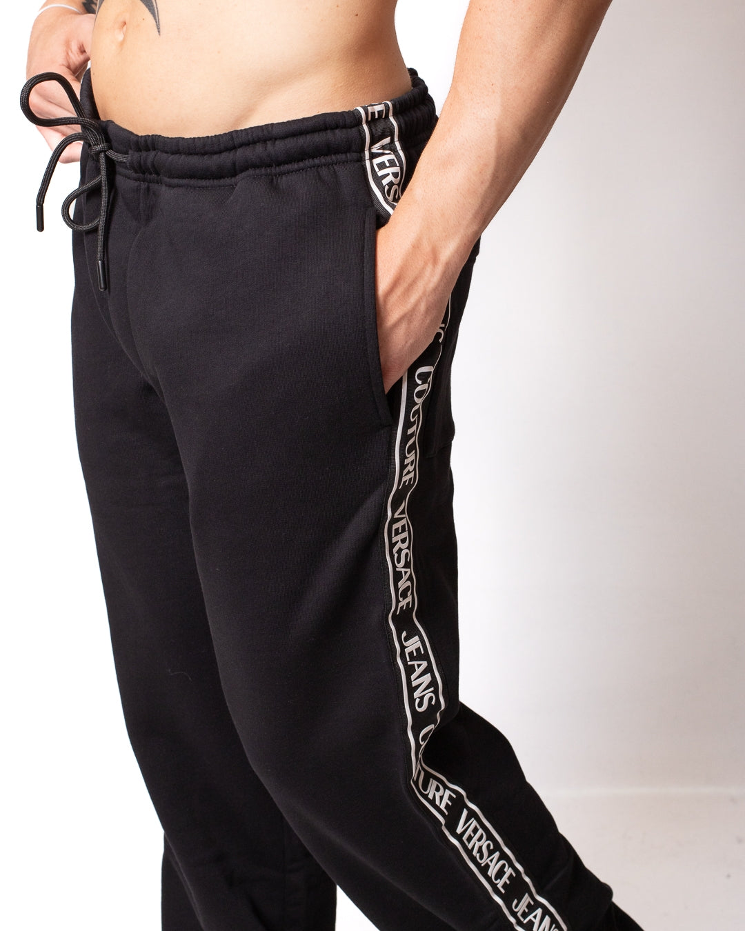 Pantalone Versace Jeans Couture con bande logate uomo