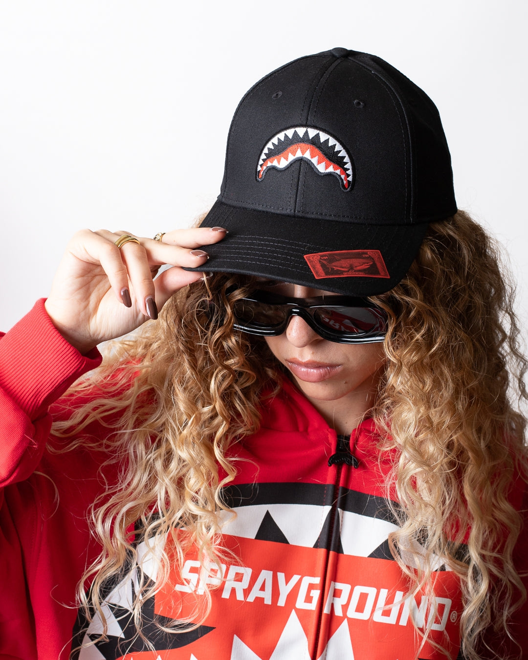 Cappello Sprayground classic con logo ricamato
